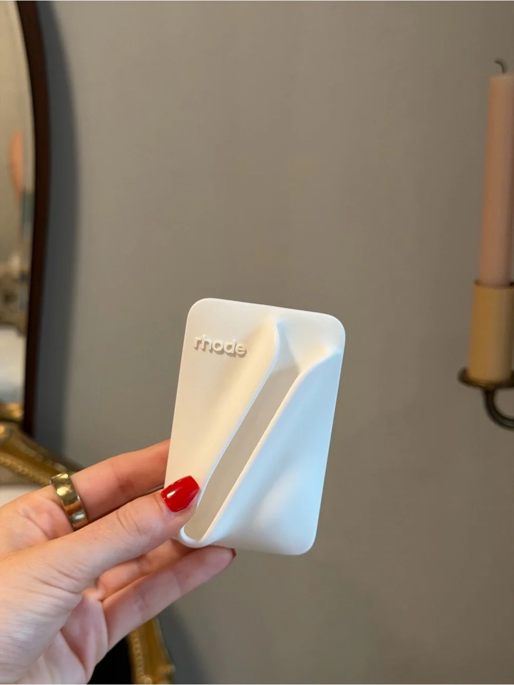 Limited edition Rhode snap on lip case white